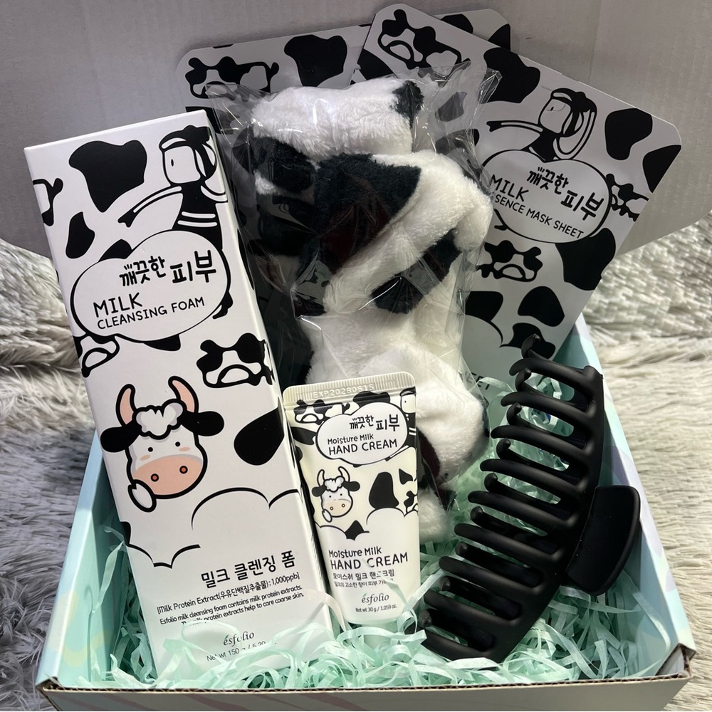 Esfolio Korean Beauty Personal Care “MILK” 6pcs Gift Set
